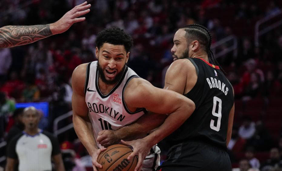 篮网遭遇两连败,客场不敌对手 篮网遭遇两连败,客场不敌对手