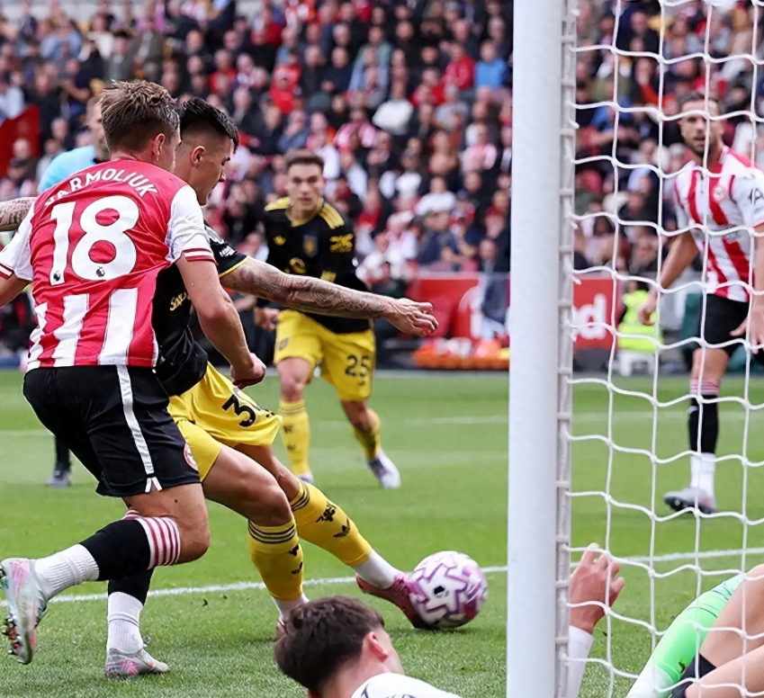 包含曼联客场-击败马德里竞技,取得三分的词条 包含曼联客场-击败马德里竞技,取得三分的词条