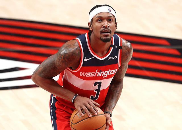 里昂中场身体不适，错失绝佳得分机会的简单介绍